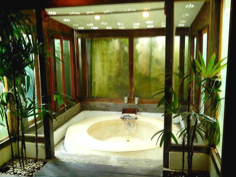 Sapulidi Cafe, Gallery & Resort Lembang Ngoại thất bức ảnh